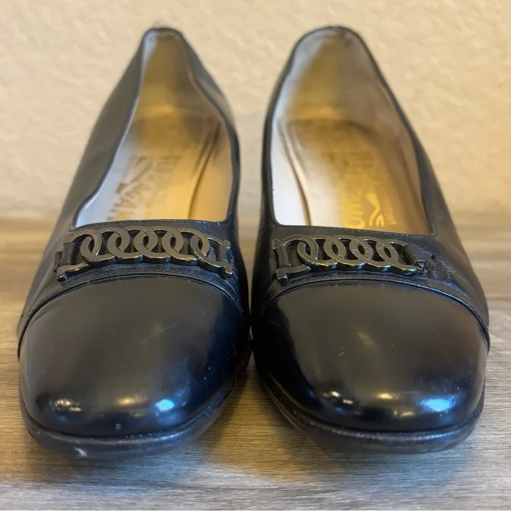 Salvatore Ferragamo Black Leather Pumps Size 7.5 B